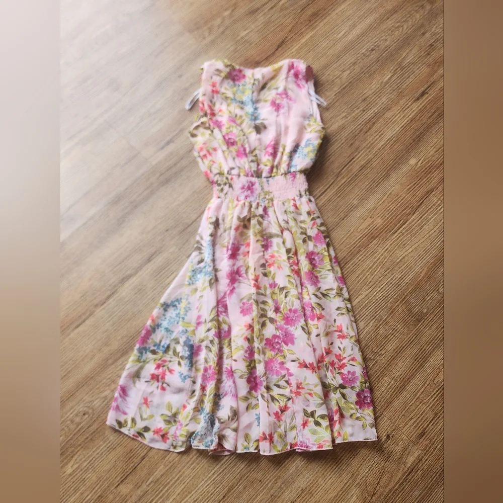 Size 4 Kate And Lily Dresses Pink Floral Smocked Waist Midi Dress - Picture 6 of 10